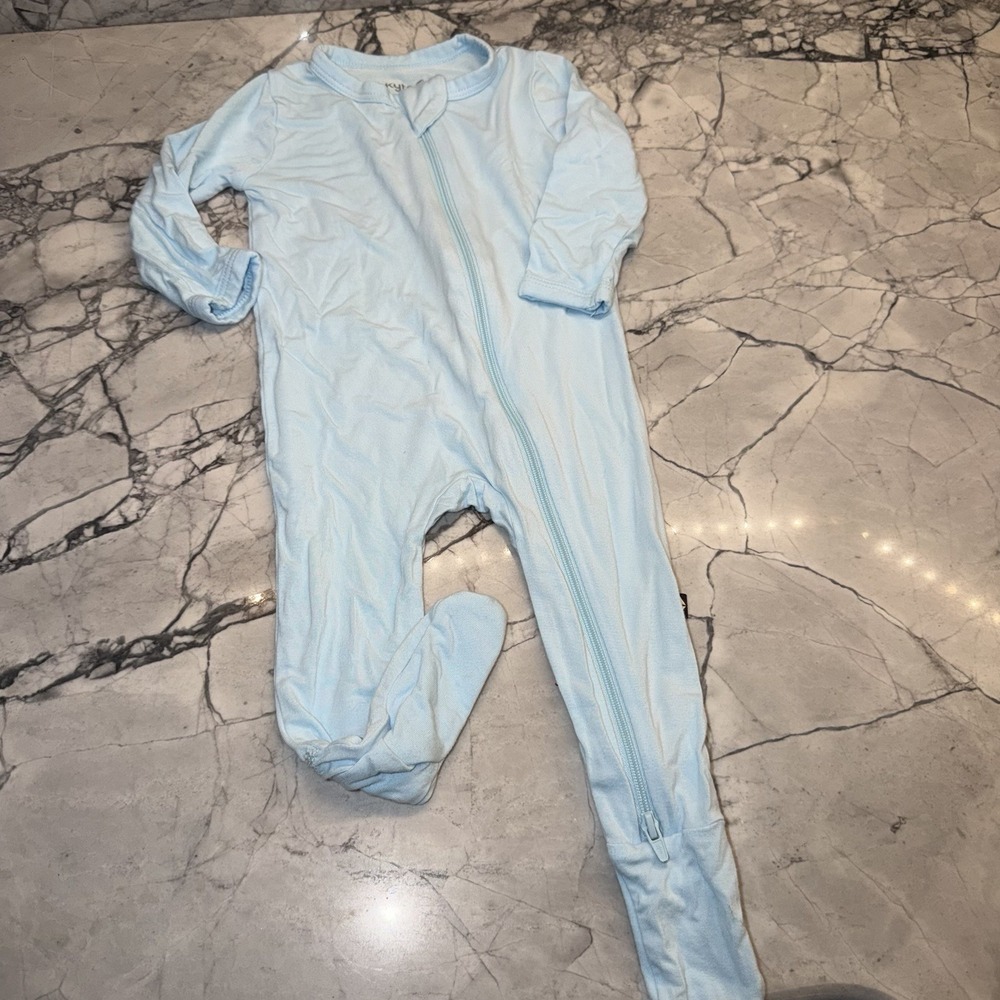 Kyte Baby 3-6 Months Blue Zip Up Sleeper One Piece